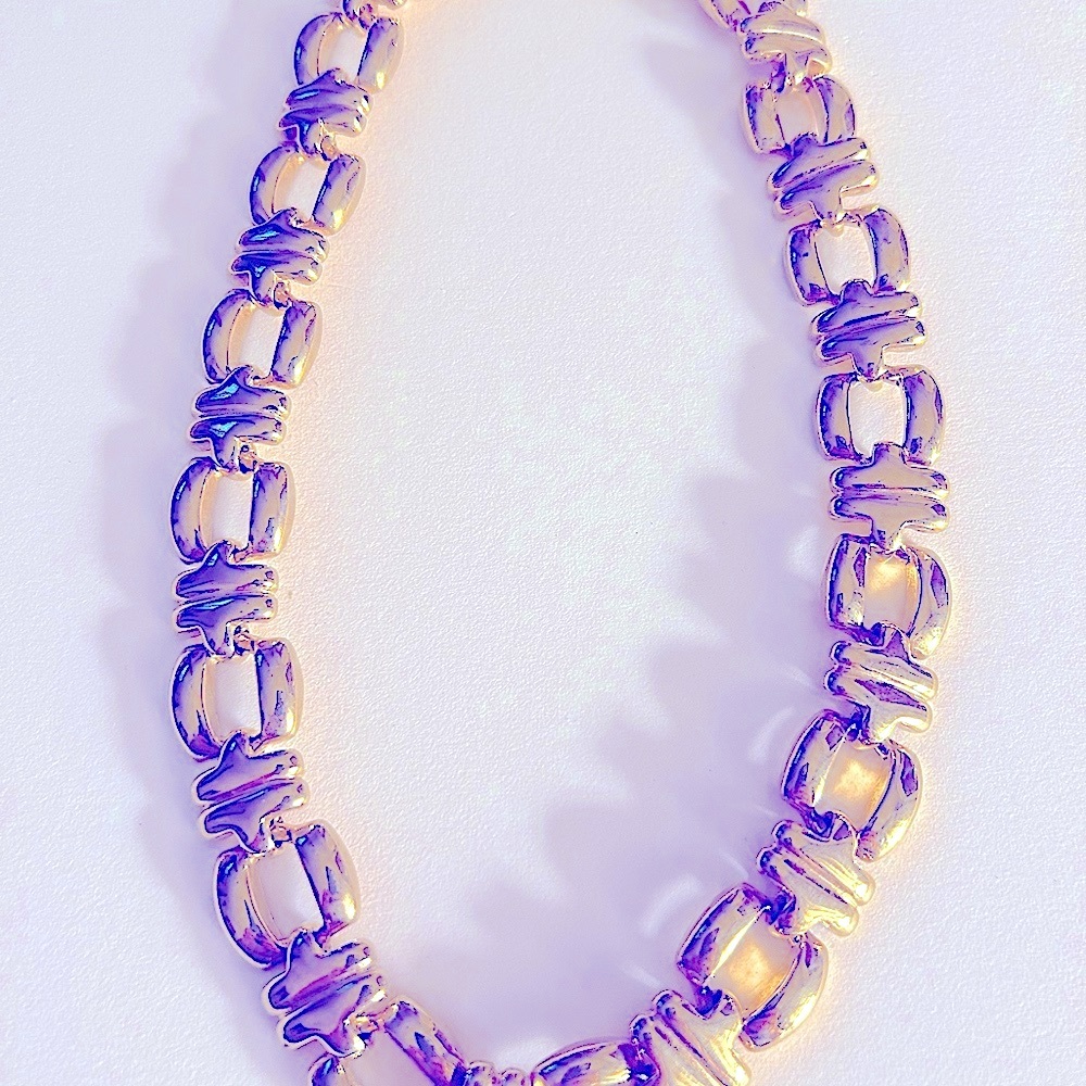 Free 💰w bundle FO Inc. necklace chunky 16” Goldtone link choker  w hidden clasp.